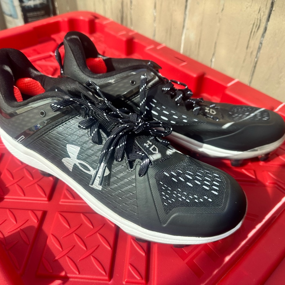 Under Armour Black Athletic Shoes